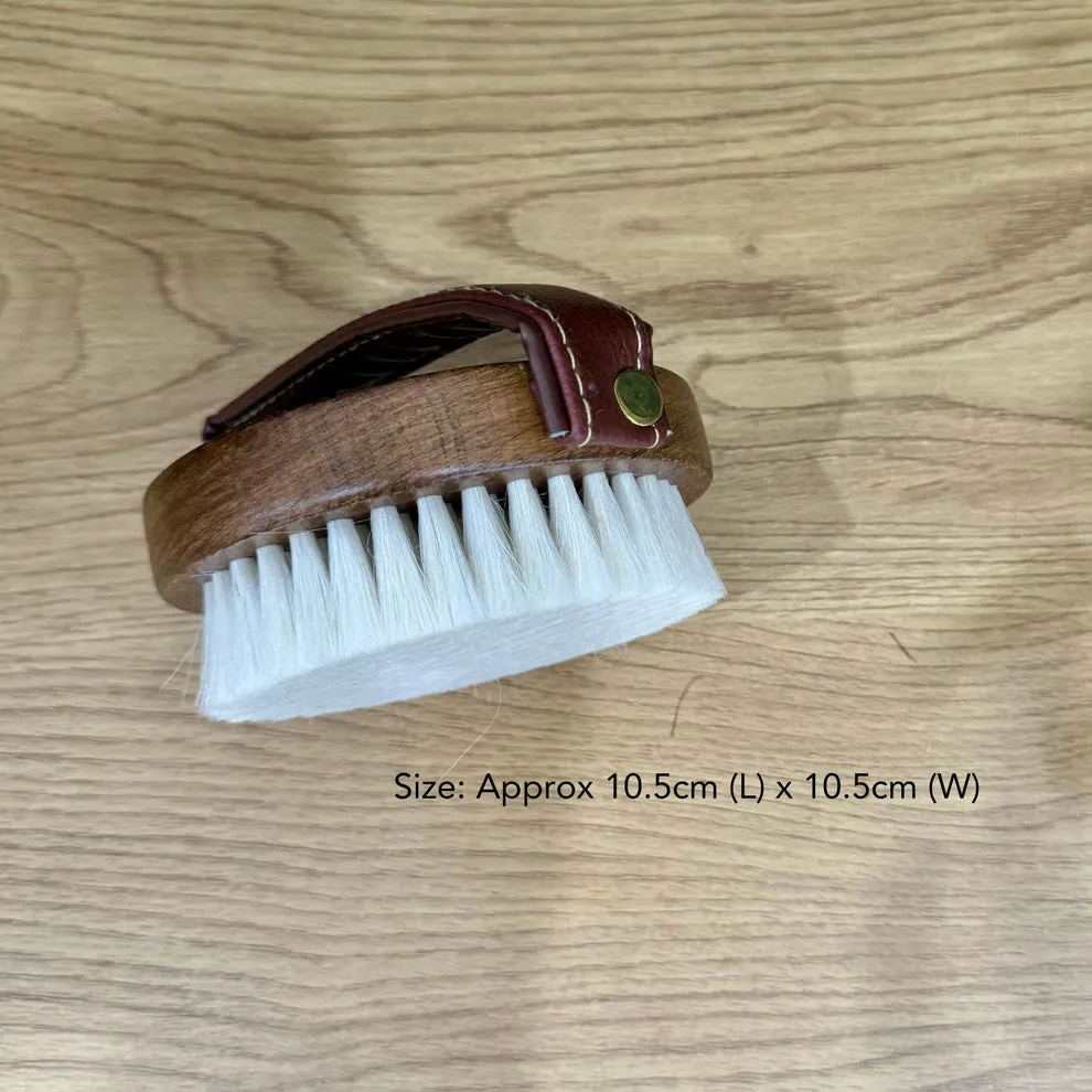 Hairy Pony Face Brush