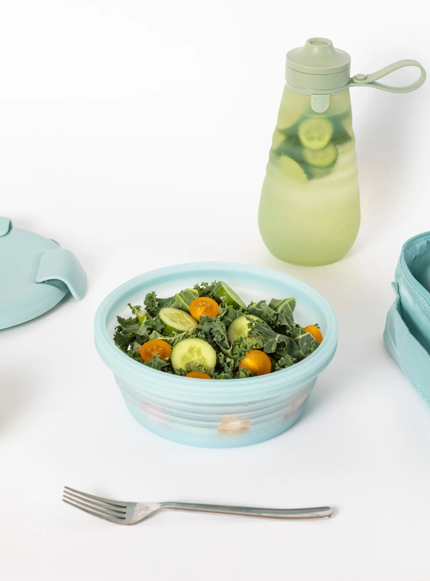 Stojo Collapsible Bowl (Translucent Aquamarine)