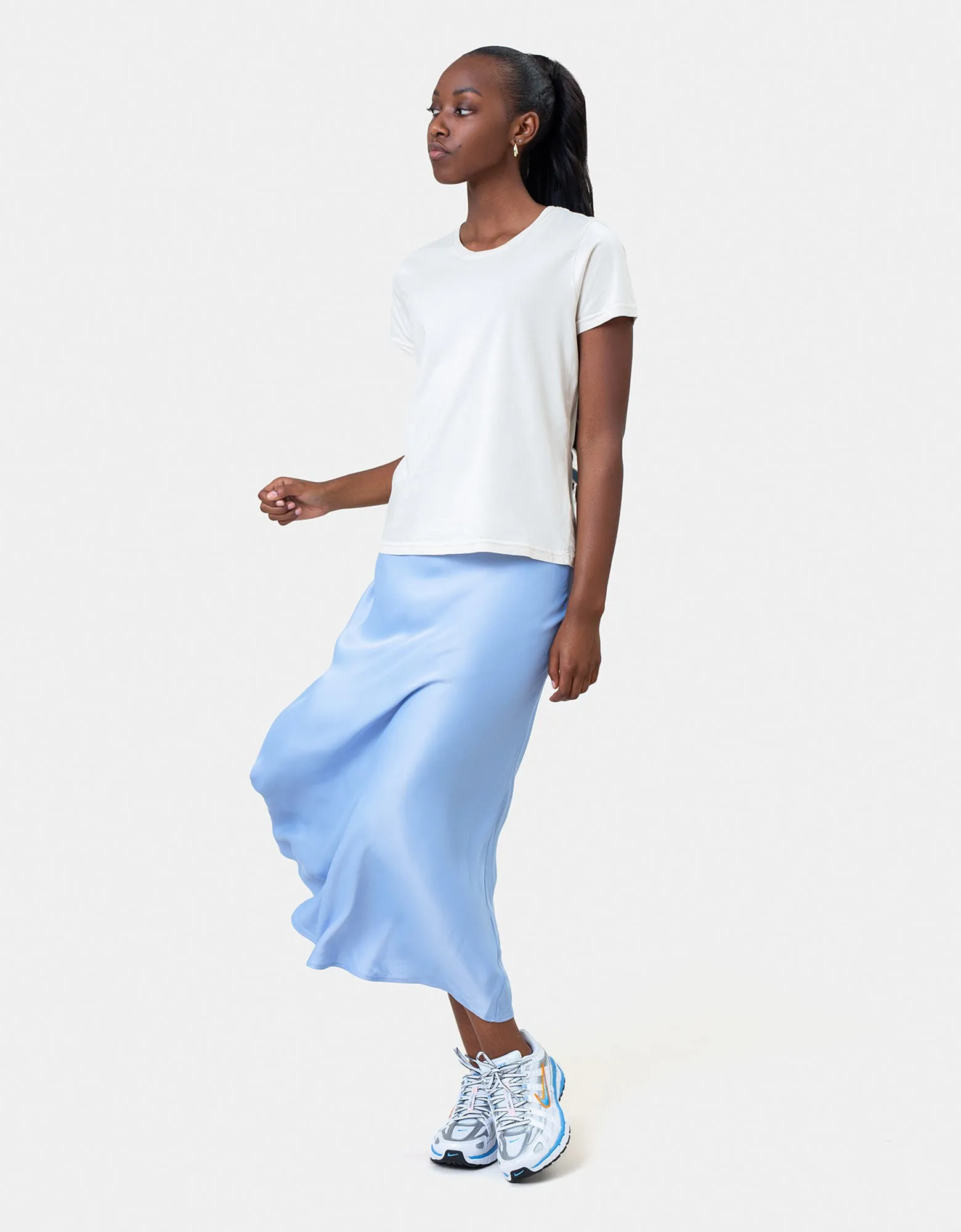 Women Light Organic Tee - Powder Blue